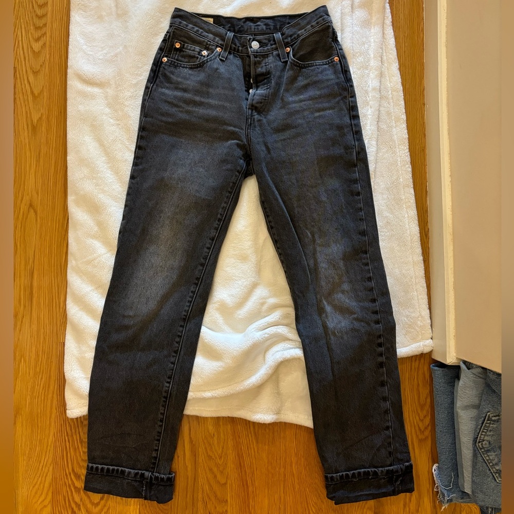 levi’s - Picture 4 of 7